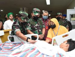 Kasad Jenguk Korban Peristiwa Kanjuruhan Malang