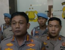 Kapolrestabes Makassar Kombespol Budi Haryanto Melaksanakan Shalat Taubat Dan Dzikir