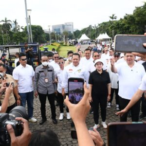 Ketua MPR RI Bamsoet Temani Diplomasi Jalan Pagi Airlangga Hartarto dan Puan Maharani