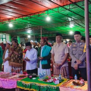 Dansatgas Pamtas Yonif 645/Gty Menghadiri Peringatan Maulid Nabi Besar Muhammad SAW 1444 H