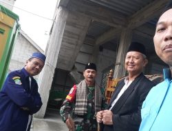 Jaga Hubungan Baik Babinsa Koramil 01 Tambun Melalui Subuh Kelilingi