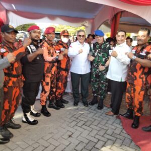 Indra King Dampingi Wamentan RI Dan Presdir Sorgum Indonesia Grub Dalam peresmian kantor cabang Sorgum Propinsi Riau