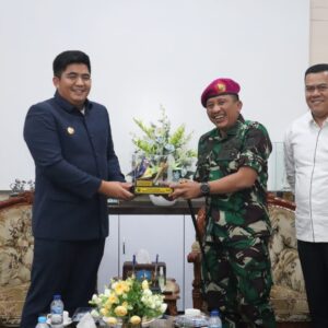 Danyonmarhanlan IV Silaturahmi Ke Kantor Bupati Bintan