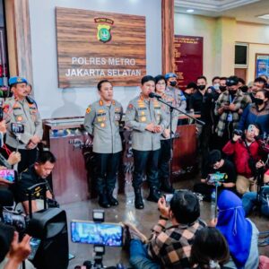 Rizky Billar Ditetapkan Sebagai Tersangka Dalam Kasus KDRT Lesti Kejora
