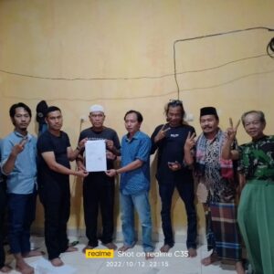 Puluhan Masyarakat Desa Cikatapis Hadiri Deklarasi No Urut 2 “H. Madroya/Togar
