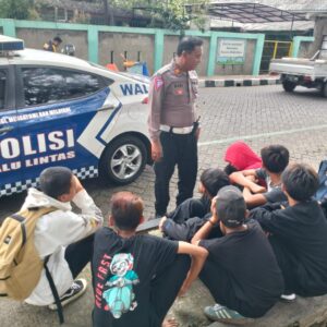 Anggota Satlantas Polrestro Tangerang Kota Jaring 15 Pelajar Saat Nge-BM Truk