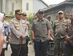 POLRES BOGOR BERSAMA WARGA MENCARI KORBAN SISWA SMP AL HIKMAH DEPOK YANG HANYUT