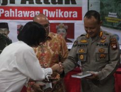 Kombes Pol Raden Petit Wijaya, S.I.K,Menghadiri Bedah buku “AMJI ATTAK Kisah Perjuangan Sang Bhayangkara