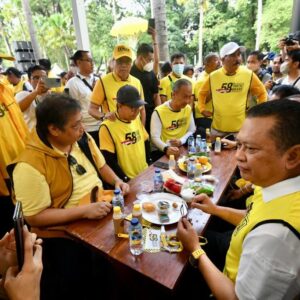 Ketua MPR RI Bamsoet Bersama Ketum Golkar Airlangga Hartarto dan Jutaan Kader Seluruh Indonesia Ikuti Jalan Sehat HUT Partai Golkar