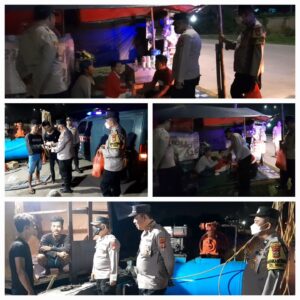 Antisipasi Kejahatan Jalanan, Polsek Benda Polrestro Tangerang Kota Gelar Patroli Dialogis Bagikan Ini