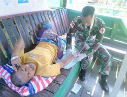 Sigap Menolong, Satgas Pamtas Yonif 711/Rks Obati Warga Sakit Malaria
