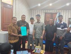 Diduga Menebar Janji Hoks, Masyarakat Kecewa Kepada Kades, Sekdes, dan Dewan Komisi l DPRD Lingga.