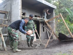 Siapkan Generasi Anak-anak Sehat Satgas TMMD Ke-115 Kodim 0612/Tasikmalaya Bangun Posyandu Di kampung Bihbul Desa Cikadongdong Kabupaten Tasikmalaya