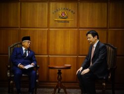 KUNJUNGAN KERJA WAPRES KE SINGAPURA: PERTEMUAN DENGAN WAKIL PERDANA MENTERI SINGAPURA DAN DIALOG DENGAN DIASPORA INDONESIA