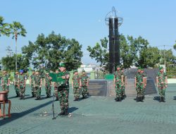 Kolonel Inf Riksani Gumay, S.I.P., M.A.P., Memimpin Upacara Tradisi Penerimaan Warga Baru Kodam XII/Tpr