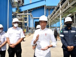 Tinjau Smelter Baru PT Timah, Presiden: Bukti Keseriusan Kita dalam Hilirisasi