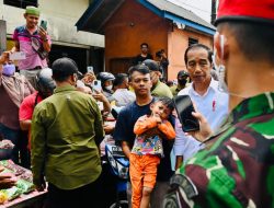 Rasa Senang Para Pedagang atas Kunjungan Presiden ke Pasar Klandasan