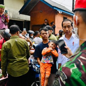 Rasa Senang Para Pedagang atas Kunjungan Presiden ke Pasar Klandasan