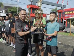 Dansatbrimob Polda Kalbar Buka Langsung Perlombaan Lari 10 K Dalam Rangka Memeriahkan Hut Korps Brimob Polri Ke-77