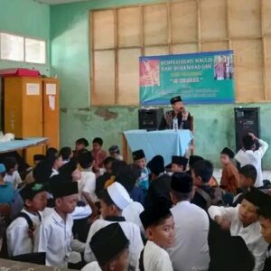 Tanamkan Akhlakul Karimah, MI Cikakak Gelar Maulid Nabi Besar Muhammad Shallallahu Alaihi Wasallam
