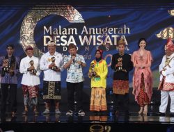 Hadiri Malam Anugerah Desa Wisata Indonesia 2022, Mendagri Dukung Pengembangan Potensi Wisata Desa