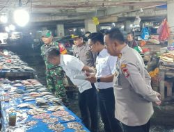 Sidak Ke Pasar Tripika Kecamatan Somba Opu Mengecek Harga Kebutuhan Pokok Terkait Kementrian Dalam Negeri RI Merilis Data Inflasi Kabupaten Gowa