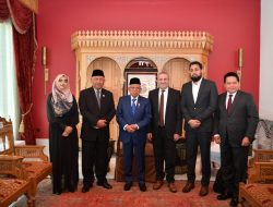 Bertemu Wapres, DinarStandard Paparkan Strategi Pengembangan Ekonomi Syariah dan Berkomitmen Bantu Indonesia