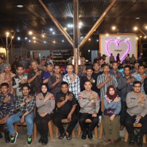 Kapolres Kubu Raya Launcing Program āBESILE BINGKE KOPIā Di Kecamatan Sungai Kakap, Uni Tujuannya