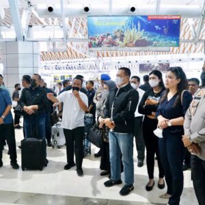 Kunjungi Konser Slank di Makasar, Ketua MPR RI Bamsoet Optimistis Pertumbuhan Ekonomi Sulsel Terus Meningkat Pasca Pandemi Covid-19