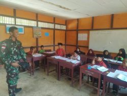 Peduli Kesehatan Siswa Perbatasan, Satgas Pamtas Yonif 645/GTY Patroli Kesehatan