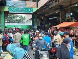 Pedagang Siap ‘Tumpahkan Darah’ Tolak Relokasi ke Pasar Proklamasi Rengasdengklok