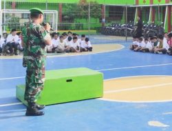 Babinsa Ajak Siswa Bijak Belajar Taat Kepada Orang Tua