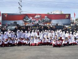 Kunjungan Wisata Juang Anak Usia Dini Di Mako Satbrimob Polda Kalbar