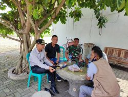 Jaga Hubungan Baik Mendadak Babinsa Komsos di Rumah Warga