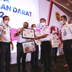 PERKUAT SINERGI DENGAN PEMDA, DITJEN HUBDAT ADAKAN RAPAT KERJA BIDANG PERHUBUNGAN DARAT