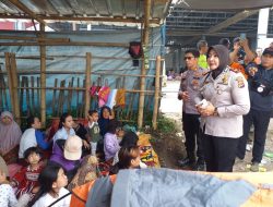 Selain Trauma Healing, Polwan Lakukan Pengecekan Dan Pendataan Jumlah Pengungsi