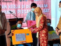 Jemput Bola Kolaborasi DWP Pusat Dengan Dukcapil, 1.028 Dokumen Adminduk Diterbitkan di Karawang