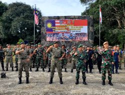 Upacara Pembukaan Patroli Terkoordinasi Satgas Pamtas Yonarmed 19/105 Trk Bogani Dan Unit 13 RAMD TDM