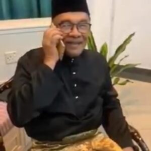 Jokowi Jadi Kepala Negara Pertama Yang Ucapkan Selamat ke Anwar Ibrahim