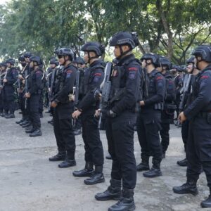 Ratusan Personil Brimob Kalbar Amankan Kunjungan Presiden Jokowi