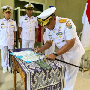Danlantamal XII Pimpin Serah Terima Tiga Jabatan Strategis, Asintel, Danpomal dan Kaakun Lantamal XII Hari Ini