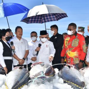 Di Biak Numfor, Wapres Resmikan Pusat Layanan Usaha Terpadu