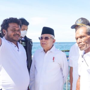 Nge-Vlog dengan Nelayan, Wapres Puji Semangat Kerja Masyarakat Biak Numfor