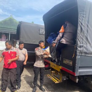 KABID HUMAS POLDA JABAR : POLRI TERUS GULIRKAN DISTRIBUSI LOGISTIK KEPADA KORBAN GEMPA CIANJUR