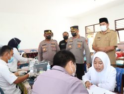 Polres Sampang Polda Jatim Maksimalkan Vaksinasi Dosis 3 Jelang Nataru 2023