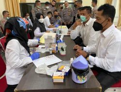 Luar Biasa Satbinmas Polres Singkawang menjadi Pelopor Donor Darah dalam rangka HUT Satpam ke 42