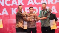 Kapolda Metro Jaya Berikan Apresiasi Kepada Pemenang Sayembara Kampung Tangguh Jaya