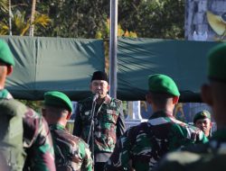 Pj. Bupati Landak Buka Gerak Jalan Peleton Pembawa Simbol Yudha Wastu Pramuka Jaya