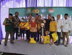 Patut di Contoh,Jalin Antar Umat Beragama,Yayasan Silahturahmi Gelar Baksos,Santunan Umat Kristiani