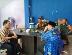 Jalin Silaturahmi Camat Tambun Selatan Bersama Babinsa Koramil 01 Tambun Sambangi Kantor Sekretariat PANWASCAM